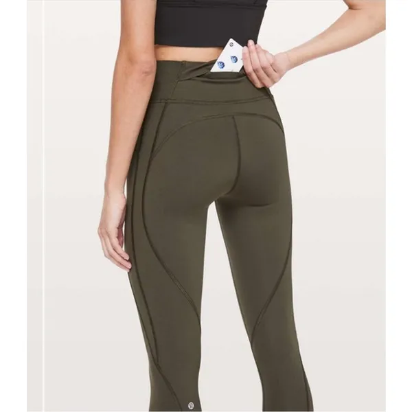 Lululemon Time To‎ Sweat Crop *23" Dark Olive Size 8 - Image 10
