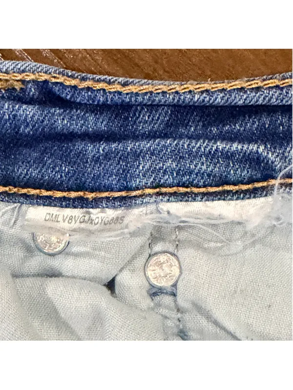 Levi’s Wedgie Straight Jeans Women’s 29 High Rise Distressed 26” Inseam - Image 7