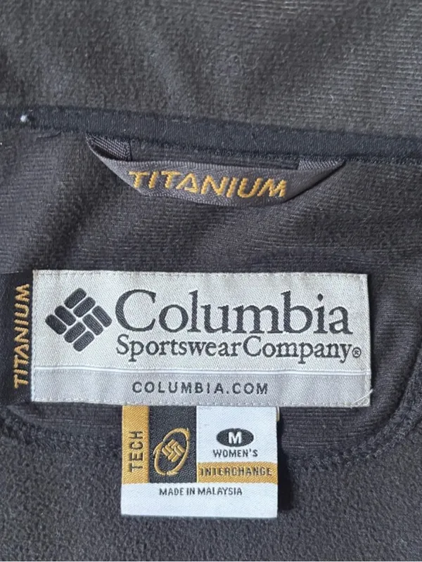 Columbia Waterproof Black Jacket - Image 5