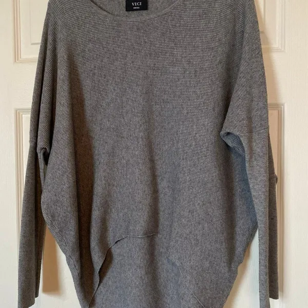 ‎Vici small grey Sweater - Image 4
