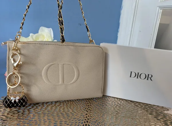 Dior Pouch - Image 4