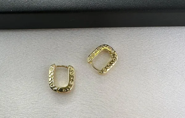 Small Geometric Square Hoop Earrings for Women - Image 4