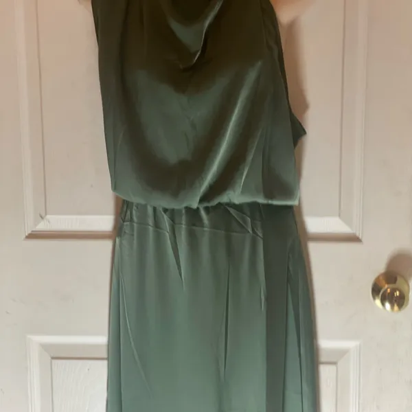 Elegant Dark Green Maxi Dress Size L - Image 2