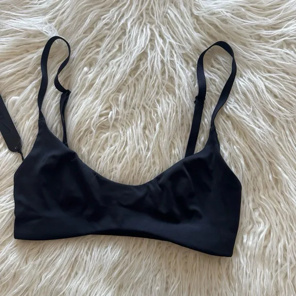 Nike Skims Matte Micro Scoop Bra Obsidian Size XS - Image 4