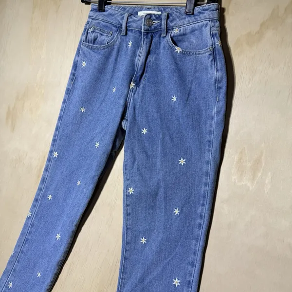 PacSun Women 23 Daisy Embroidered Mom Jeans High Rise Blue Floral Y2K Tapered - Image 2