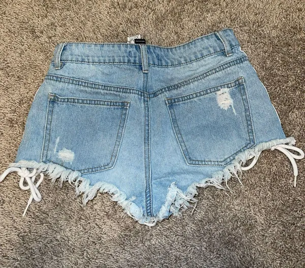 Forever 21 Denim Shorts - Image 3