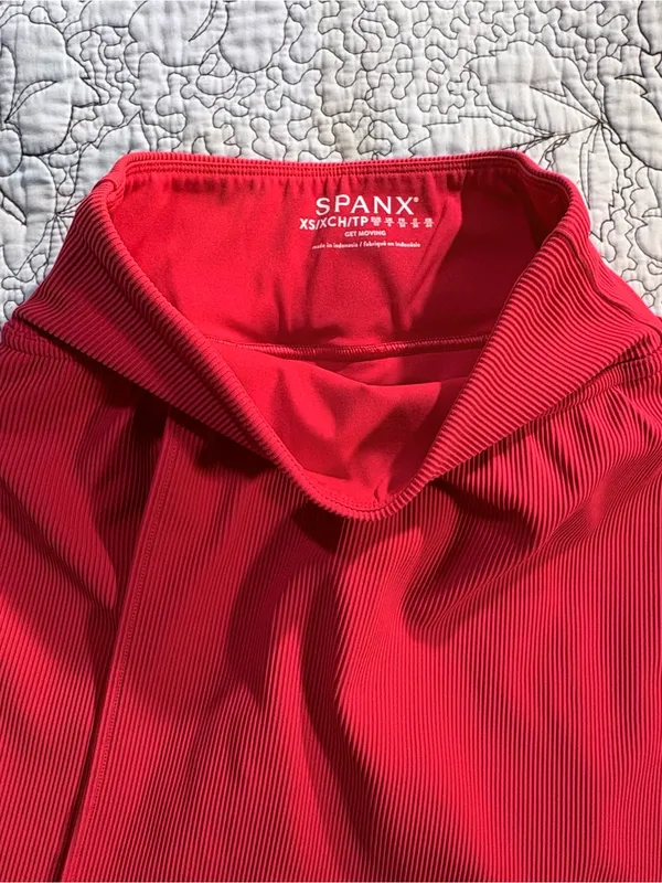 SPANX Get Moving Contour Rib Front Slit Skort True Red Sz XS👽🧡 - Image 5