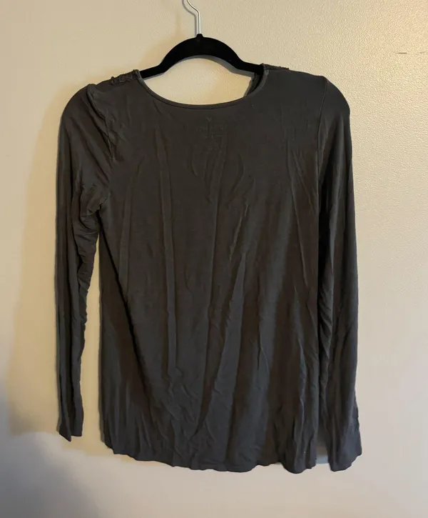 American Eagle lacy long sleeve - Image 2