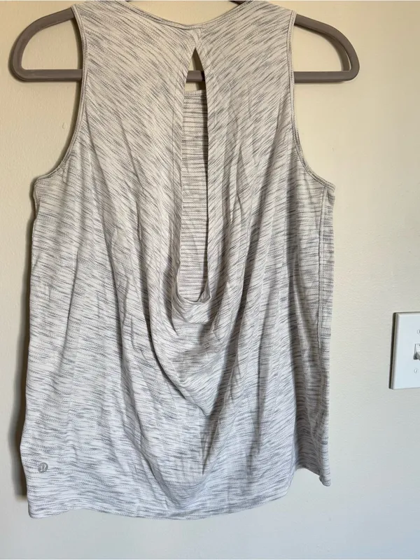 Lululemon Low Key Tank in Tiger Space Dye Gray White Open Back Size M / L - Image 6