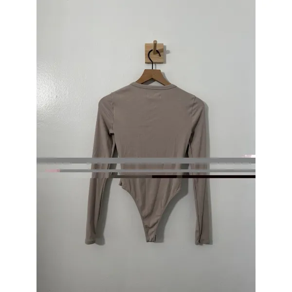 White Fox Ribbed Long Sleeve Body Suit Button Front Beige Small Rayon - Image 4