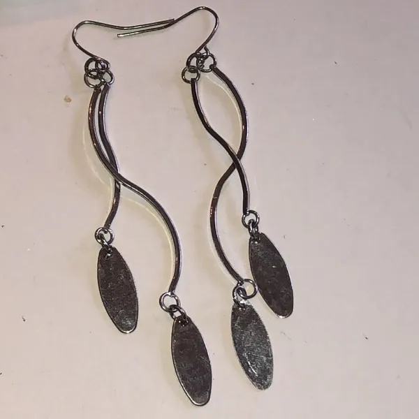 Elegant Silver Tone Boho Dangle Earrings - Image 4