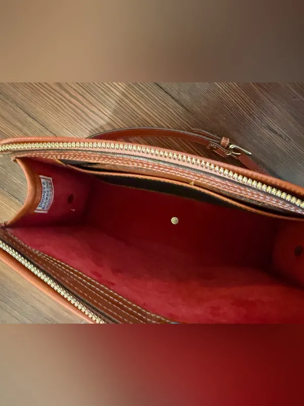 Dooney & Bourke Vintage Leather Crossbody Red/Brown - Image 7