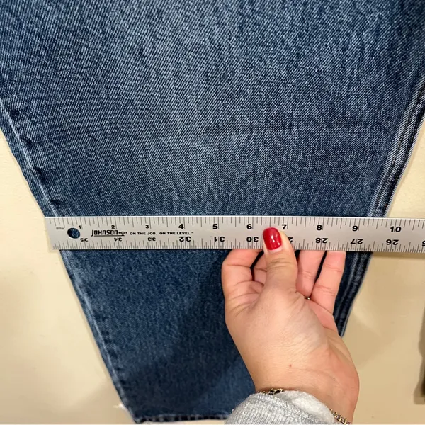 NWT Levi's Ribcage straight jeans in a blue wash low loose low rise size 25X32 - Image 4