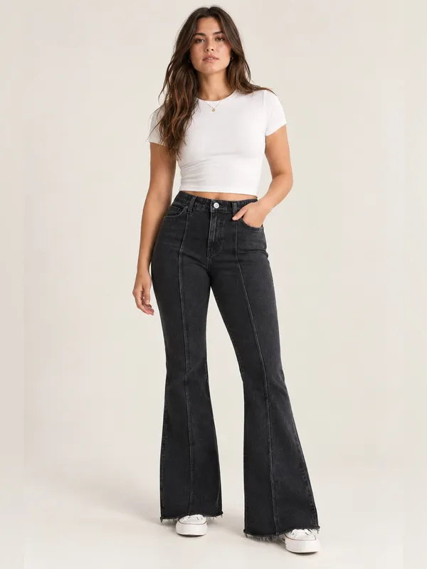 NWT Abercrombie & Fitch Curve Love HR Vintage Flare Jeans – Black Pintuck 30/10R - Image 2