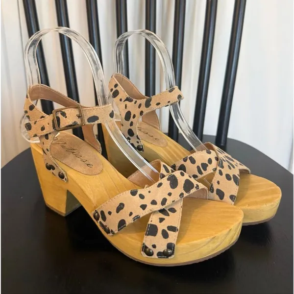 Matisse leather leopard animal print heeled clog sandal 6 - Image 2