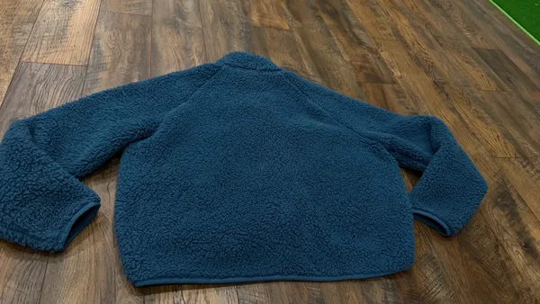 Dip Women’s Blue Fuzzy Sherpa Fleece Jacket, Snap Closure, Size Large - Image 7