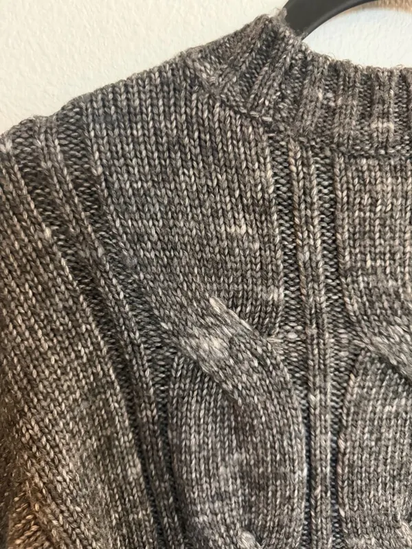 American‎ Eagle Sweater Cable Knit XS Grey Oversized Chunky Fisherman Pullover - Image 5