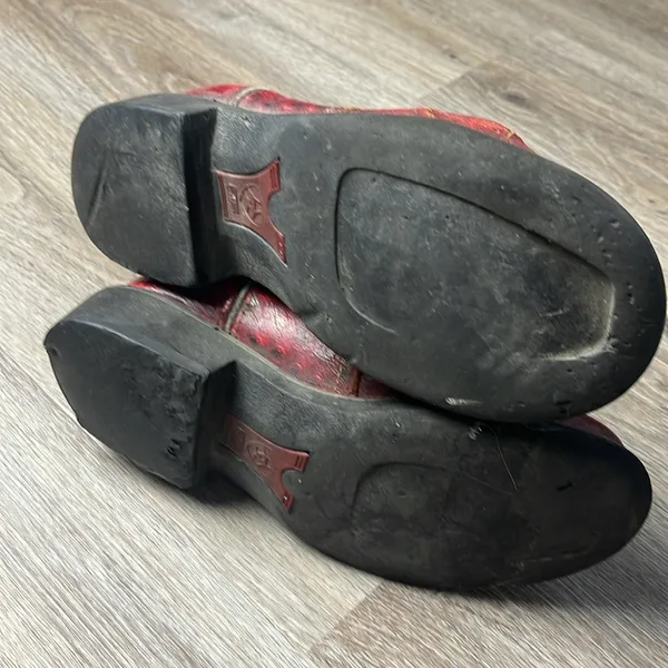 Ariat Red and Gray Cowboy Boots - Image 7