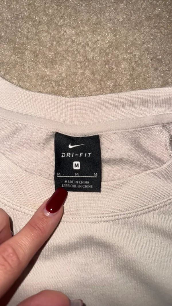Nike Cropped Long Sleeve Top Cream - Image 2