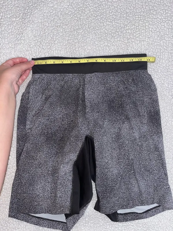 Lululemon Men’s T.H.E. Shorts Luxtreme Liner 9" - Image 13