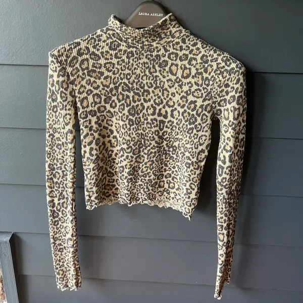 Out From Under Womens Leopard Print Long Sleeve Turtleneck - Image 2