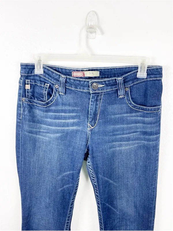 BKE Hazel Curvy Fit Distressed Five Pockets Blue Denim Jeans Size 33L Western - Image 9