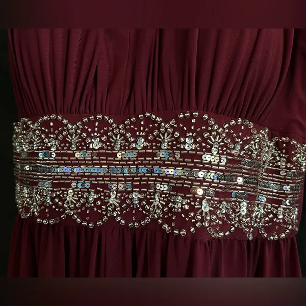 R&M Richards Burgundy Sequin & Beaded Full Length Evening Prom Gown SZ 6 - Image 6