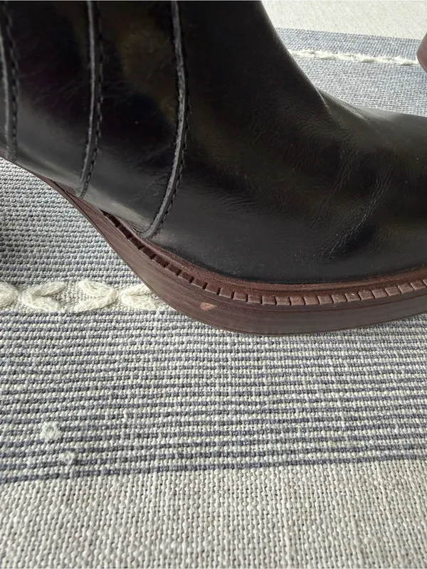 Marc Fisher Black Leather Abitha Block Heels Ankle Booties Size 8 Y2K - Image 8