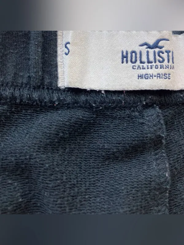 Hollister black gym shorts women S - Image 5