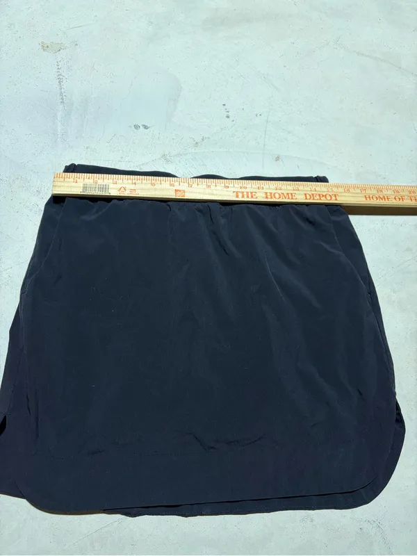 Athleta Women's Black Active Skort medium - Image 4