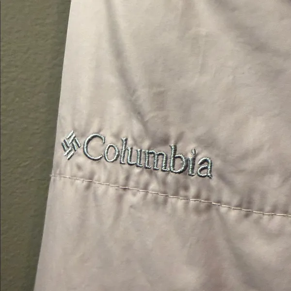 Columbia Women's Light Pink Quilted Puffer Jacket - Image 3