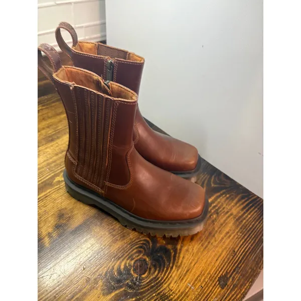 Doc Martens Brown Amaayah Lo Leather Boots Size 6 Women - Image 2
