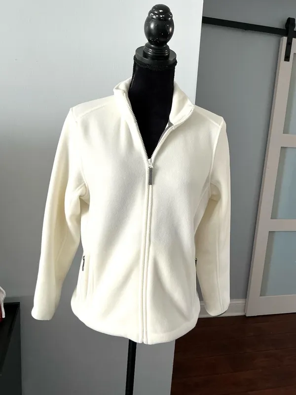Nice LANDS END fleece jacket 🌷 - Image 2