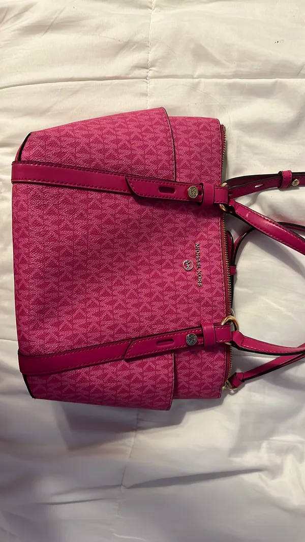 Michael Kors Bag - Image 5