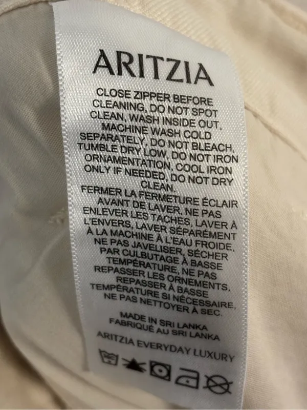 ARITZIA TNA Supply Cargo Pants in Gd Mullein - Image 7