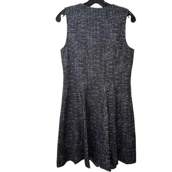 Ann Taylor Zigzag Textured Knit Front Zip Dress Womens 6 Fit & Flare Black White - Image 2