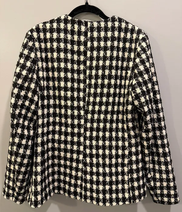 Entro Tweed Houndstooth Button Detail Blazer Black and Whitw - Image 2
