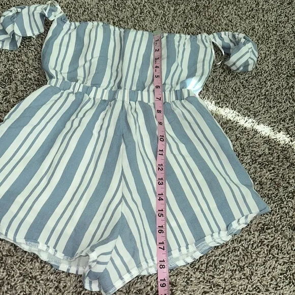 5/$30 🎈 Kimchi blue XS blue‎ and white stripe off shoulder romper - Image 5