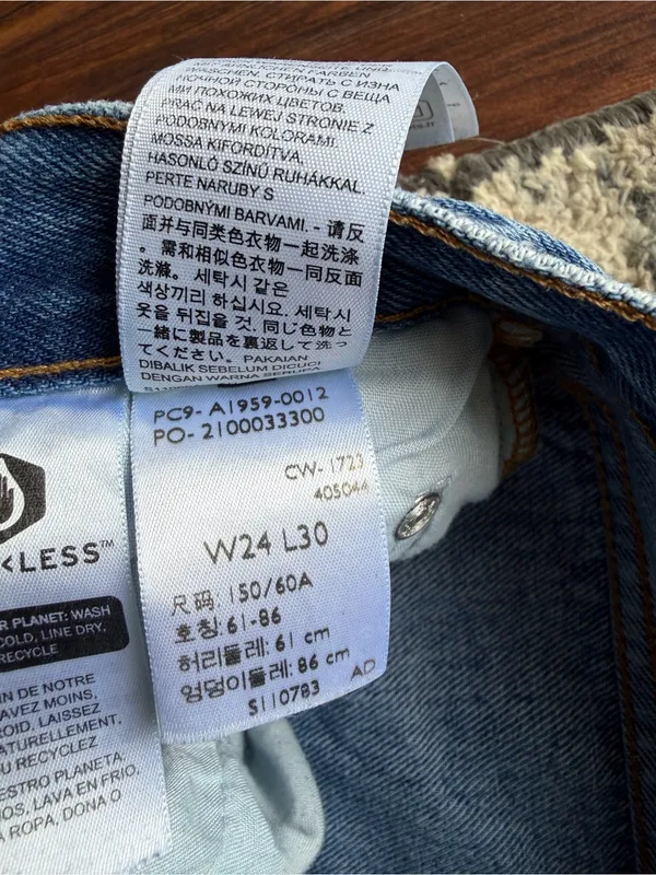 Levi's 501 90’s Jean - Image 6