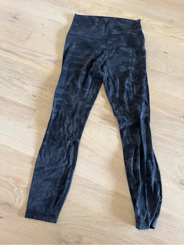 Lululemon Align Pant II 25" Incognito Camo Multi Grey size 6 - Image 5