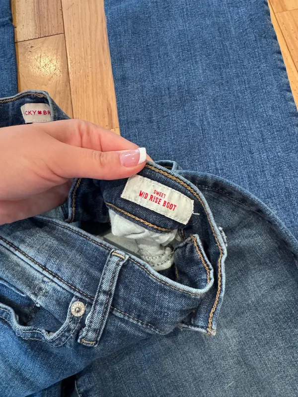 Lucky Brand Blue Mid Rise BootCut Denim Jeans - Image 3