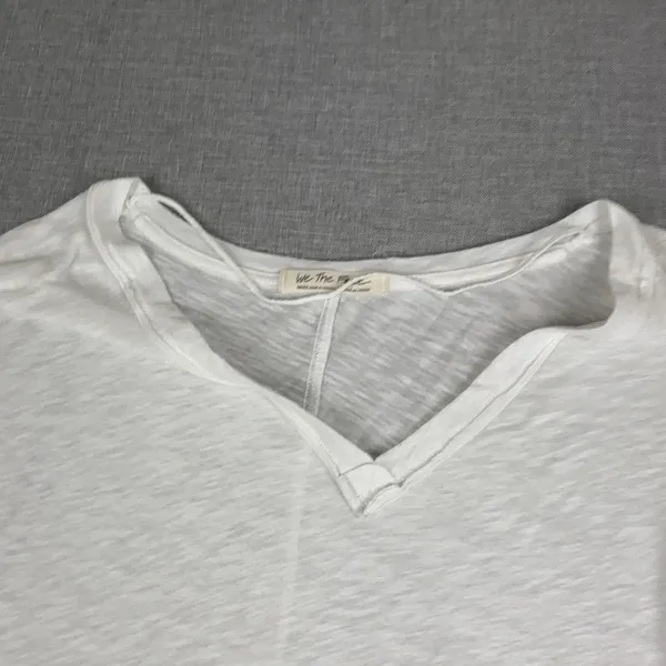 We The Free Shirt Womens Small White V-Neck Long Sleeve Lightweight Relaxed - Image 2