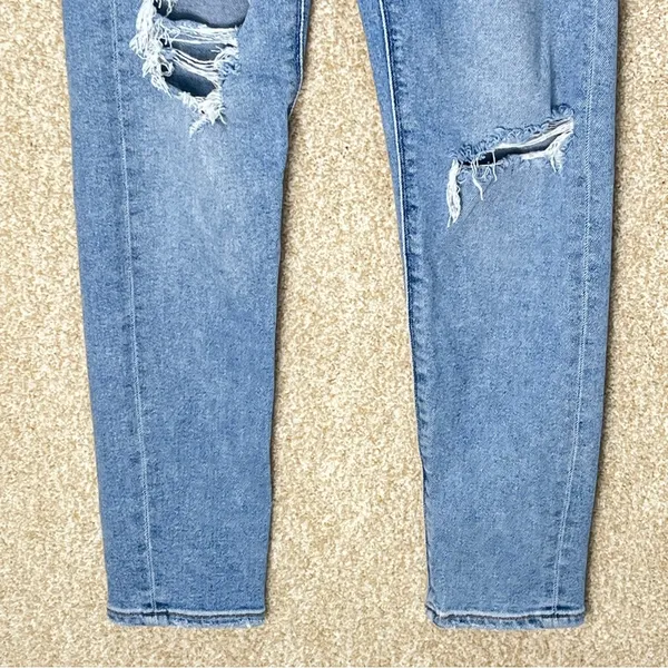 American Eagle Mom Jeans distressed size 00 regular juniors denim cotton‎ blend - Image 3
