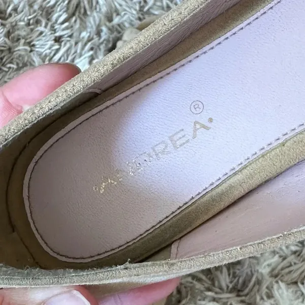 Andrea size 7 flats - Image 2
