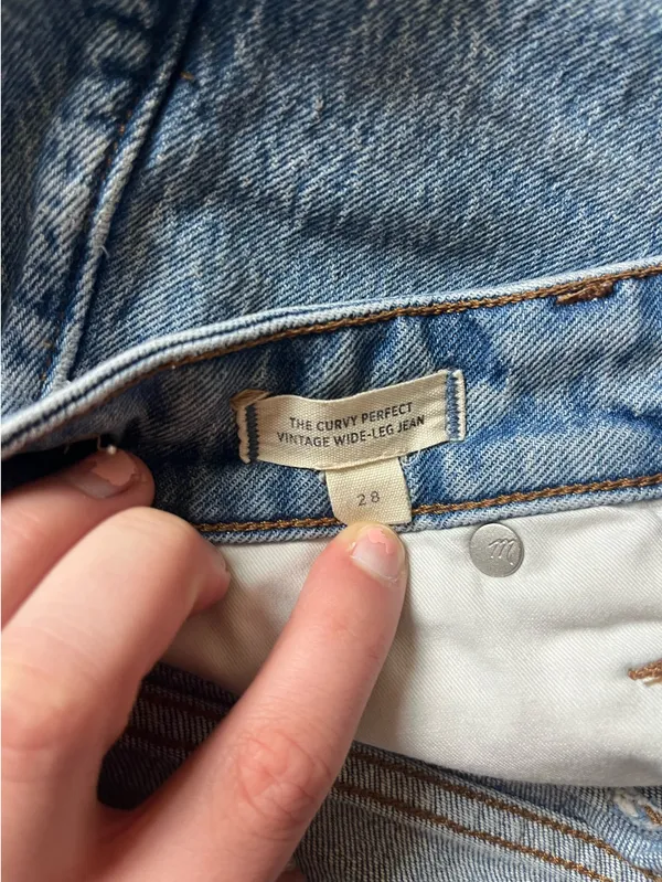 Madewell curvy wide leg jeans - Image 4