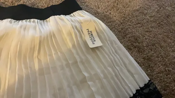 Vintage forever 21 lace trim skirt - Image 2