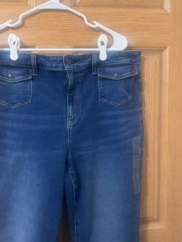 American eagle nwot flare jeans  - Image 3
