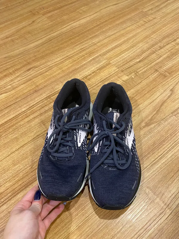 Brooks Ghost Running Shoes Women - Image 2