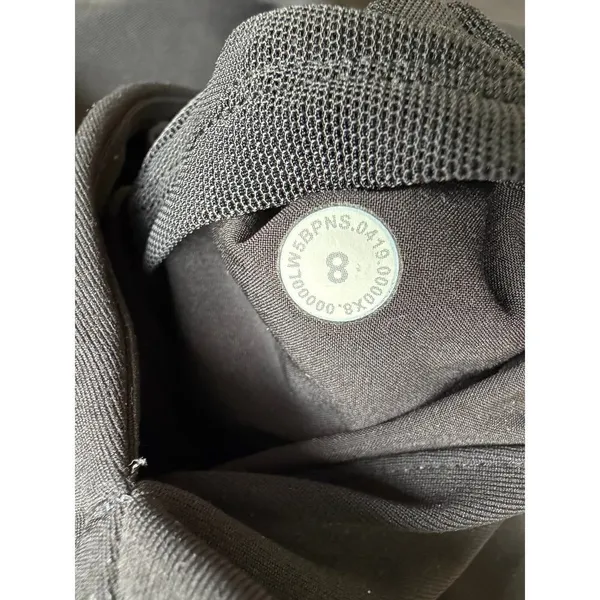 Lululemon On The Fly Jogger Full-On Luxtreme Size 8 Black Drawstring Travel Yoga - Image 4