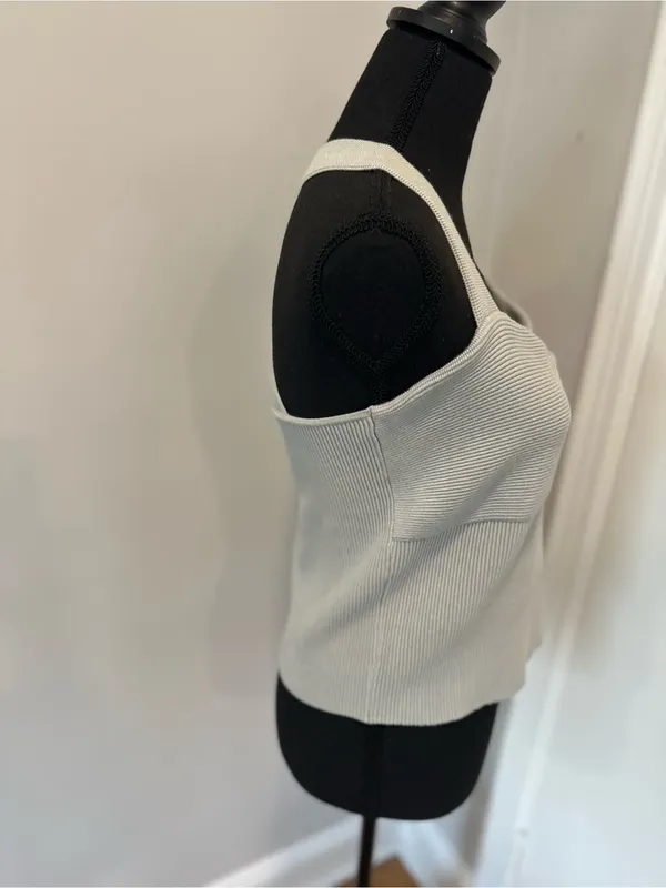 NWOT Abercrombie & Fitch SzXXL light gray Ottoman Ribbed Cross-Back Sweater Tank - Image 4